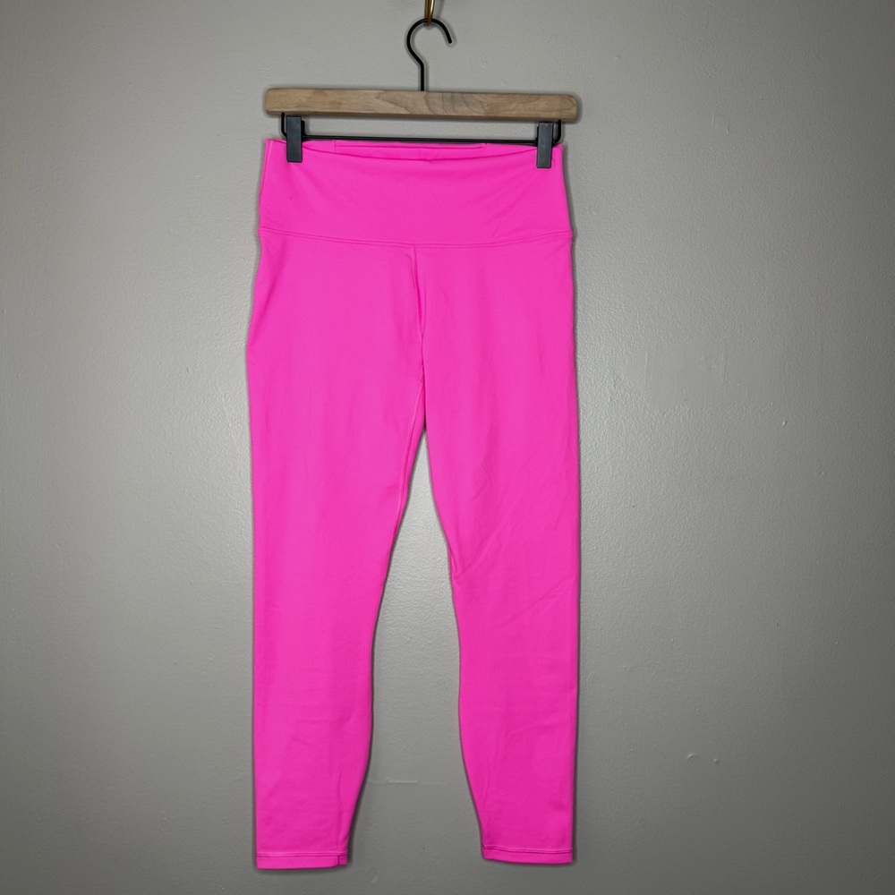 Fabletics Women's Size Medium Pink Boost Powerhold High Wiasted 7/8 Leggings